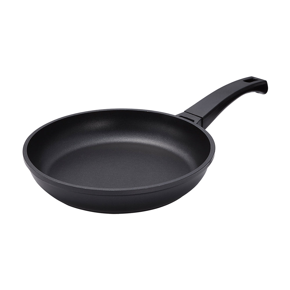 Le idea│PERFECT Japanese-style black gold steel flat frying pan non-stick frying pan IH without lid